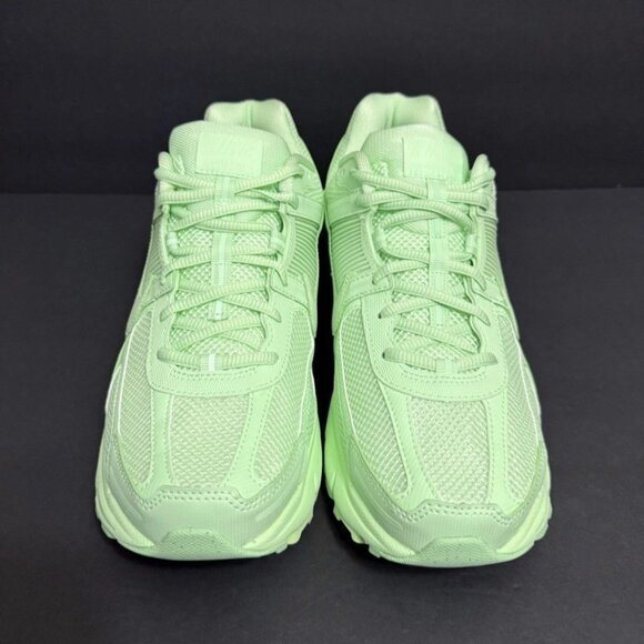 NEW Nike Air Zoom Vomero 5 Pistachio Vapor Green HF5493-301 Men Size 12